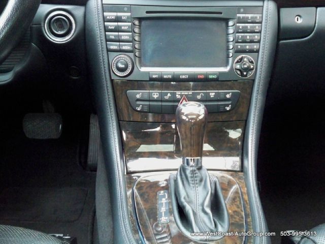 Mercedes-Benz CLS-Class 2006 photo 9