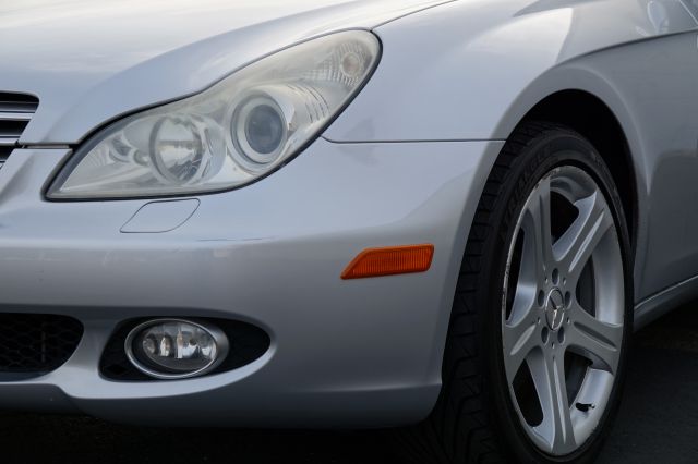 Mercedes-Benz CLS-Class 2006 photo 1