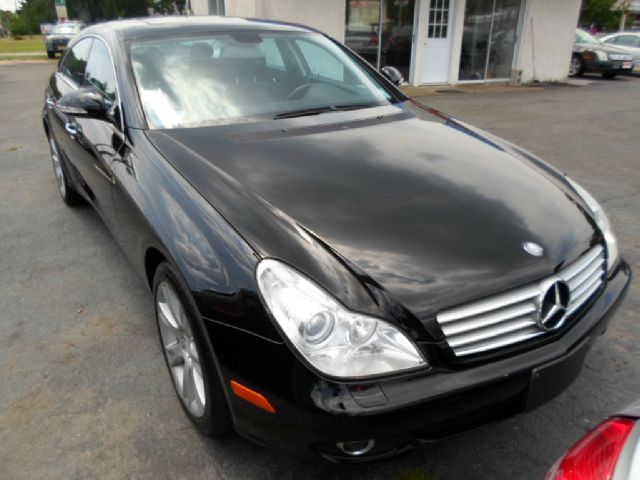 Mercedes-Benz CLS-Class 2008 photo 2