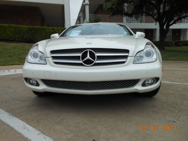 Mercedes-Benz CLS-Class 2009 photo 1