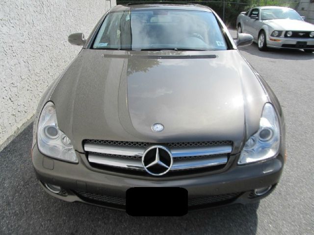 Mercedes-Benz CLS-Class 2009 photo 3