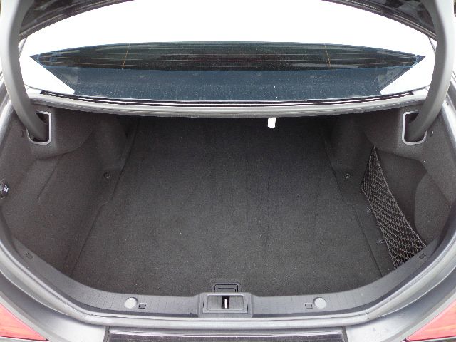 Mercedes-Benz CLS-Class 2009 photo 11