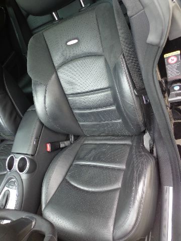 Mercedes-Benz CLS-Class 2009 photo 31