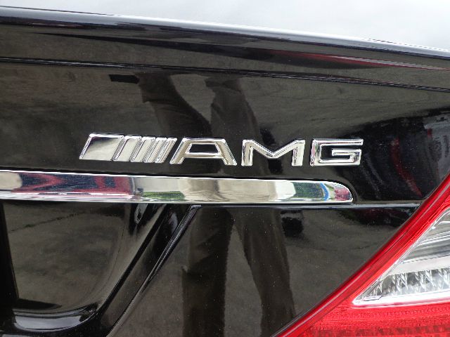 Mercedes-Benz CLS-Class 2009 photo 34