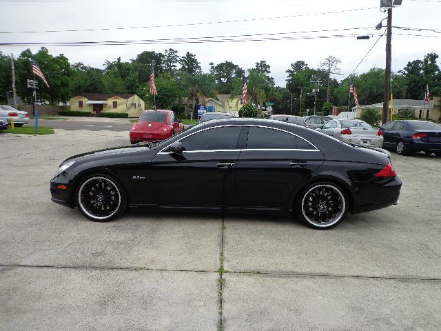 Mercedes-Benz CLS-Class 2009 photo 42