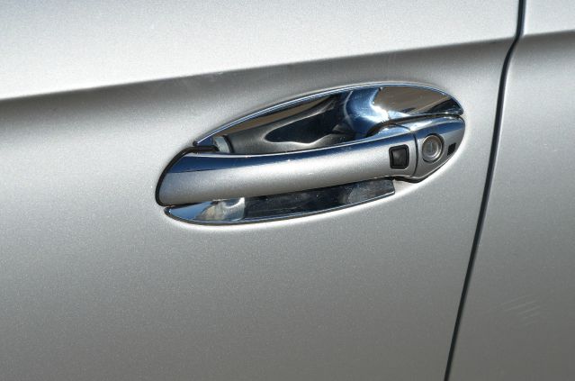 Mercedes-Benz CLS-Class 2011 photo 3