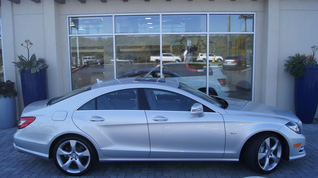 Mercedes-Benz CLS-Class 2012 photo 2