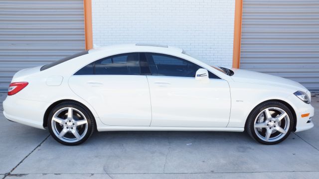 Mercedes-Benz CLS-Class 2012 photo 1