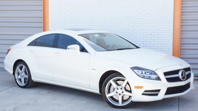 Mercedes-Benz CLS-Class 2012 photo 4