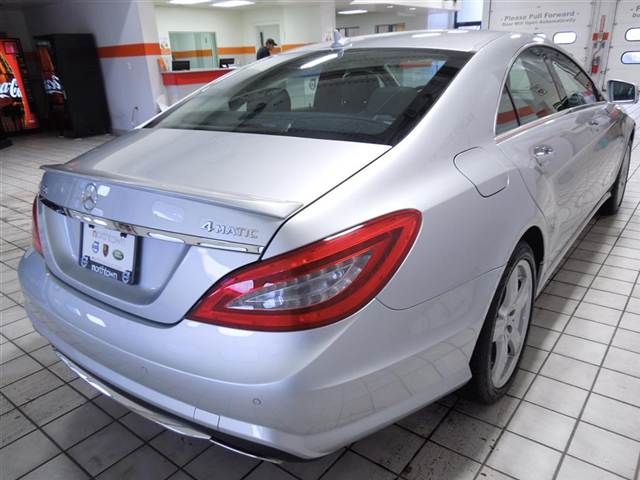 Mercedes-Benz CLS-Class Crewcab Shortbox 4x4 Unspecified