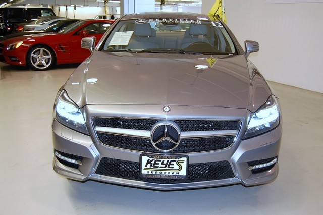 Mercedes-Benz CLS-Class 2012 photo 2