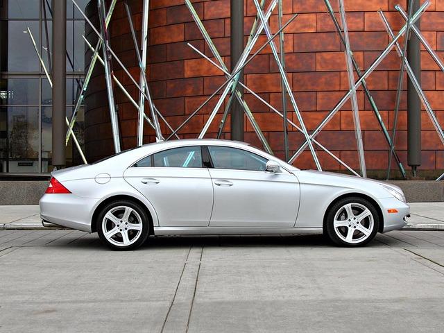 Mercedes-Benz CLS Class 2007 photo 2