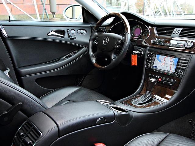 Mercedes-Benz CLS Class 2007 photo 5