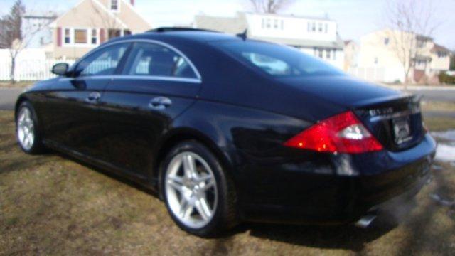 Mercedes-Benz CLS Class 2007 photo 2