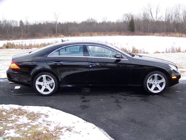 Mercedes-Benz CLS Class 2007 photo 2