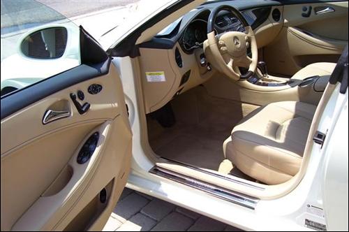 Mercedes-Benz CLS Class 2008 photo 2