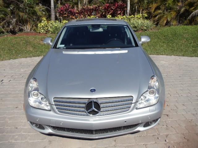Mercedes-Benz CLS Class 2008 photo 2