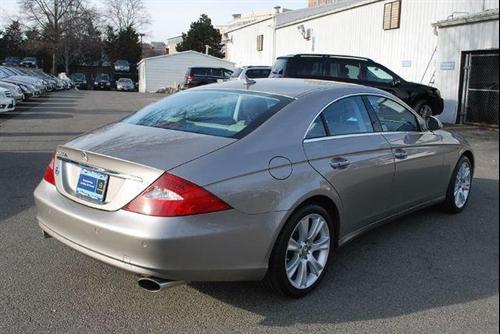 Mercedes-Benz CLS Class 2008 photo 1