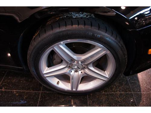 Mercedes-Benz CLS Class 2009 photo 2