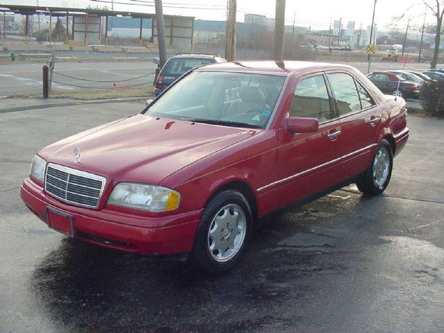 Mercedes-Benz C Class 1996 photo 2