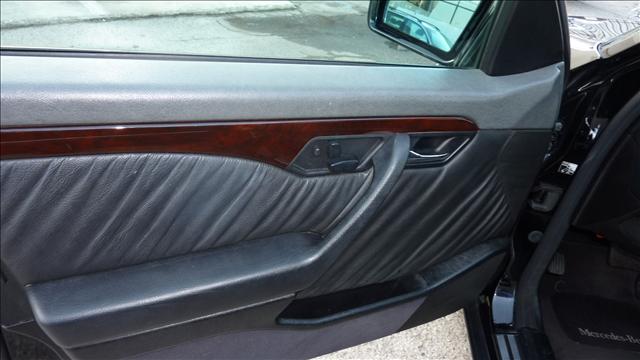 Mercedes-Benz C Class 1996 photo 2