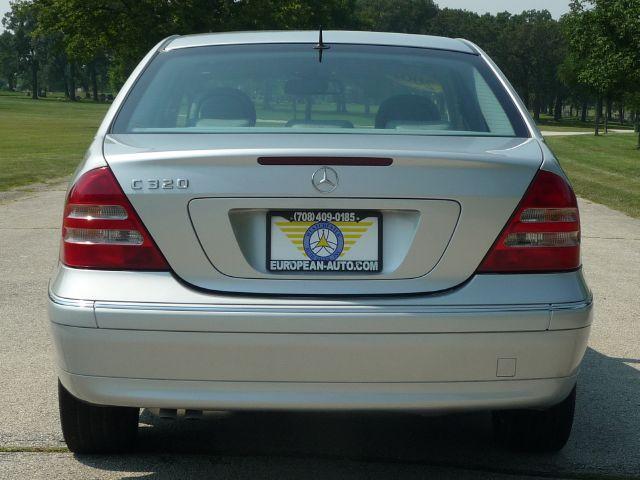 Mercedes-Benz C Class 2001 photo 3