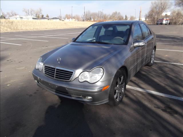 Mercedes-Benz C Class 2003 photo 1