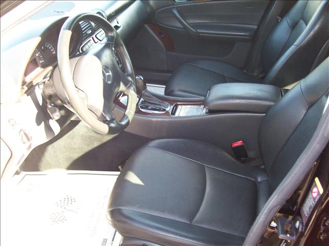 Mercedes-Benz C Class 2003 photo 3