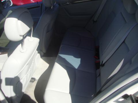 Mercedes-Benz C Class 2004 photo 2