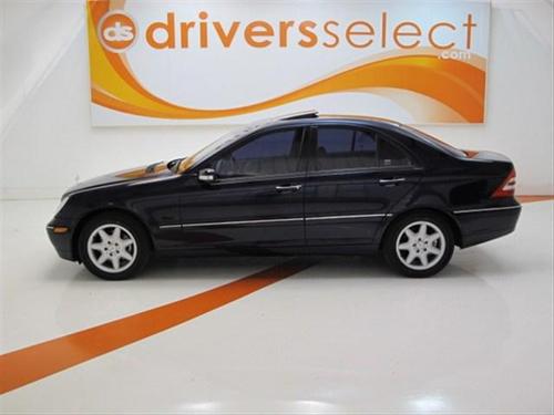 Mercedes-Benz C Class 2004 photo 1