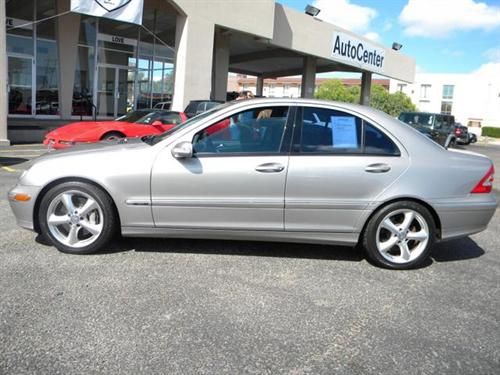 Mercedes-Benz C Class 2004 photo 1