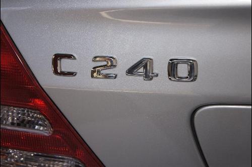 Mercedes-Benz C Class 2004 photo 2