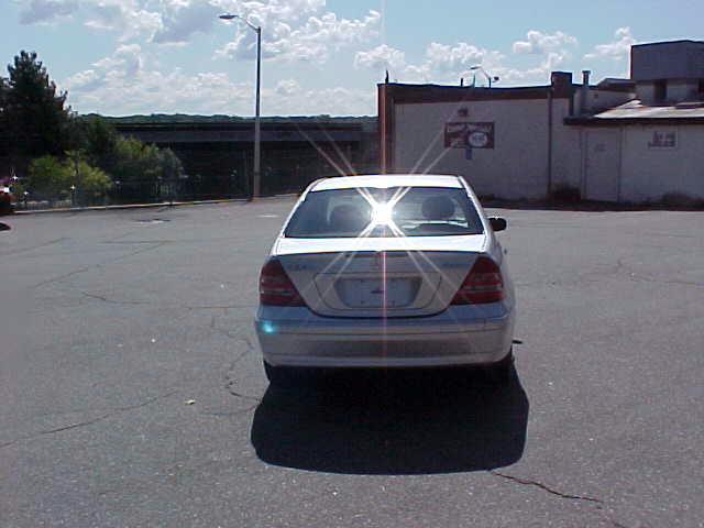 Mercedes-Benz C Class 2004 photo 5