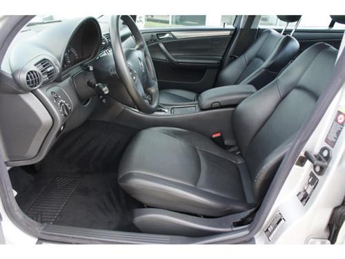 Mercedes-Benz C Class 2004 photo 1