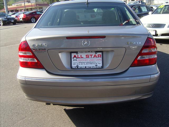Mercedes-Benz C Class 2006 photo 3