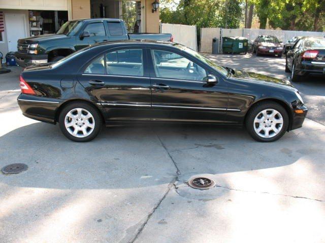 Mercedes-Benz C Class 2006 photo 1