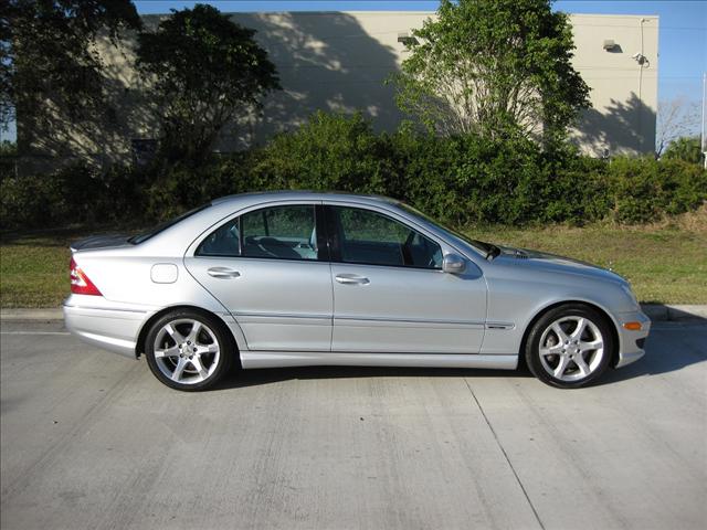 Mercedes-Benz C Class 2007 photo 4