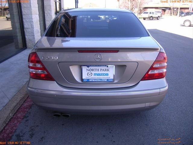 Mercedes-Benz C Class 2007 photo 1