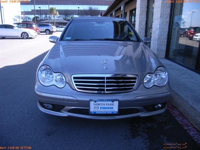 Mercedes-Benz C Class 2007 photo 4