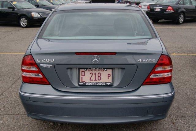 Mercedes-Benz C Class 2007 photo 2