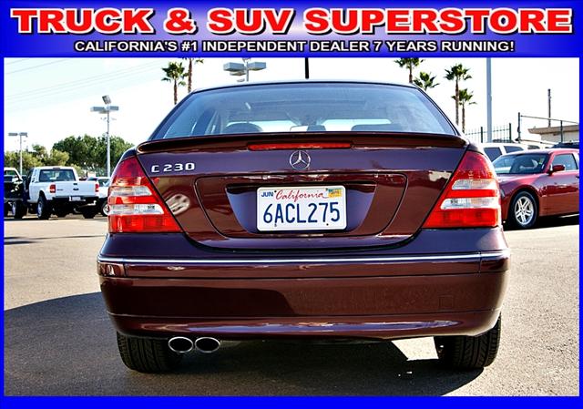 Mercedes-Benz C Class 2007 photo 4