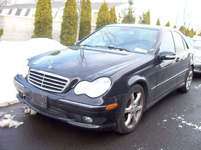 Mercedes-Benz C Class SLE Duramax 4X4 Other