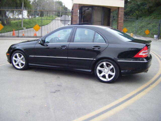 Mercedes-Benz C Class 2007 photo 1