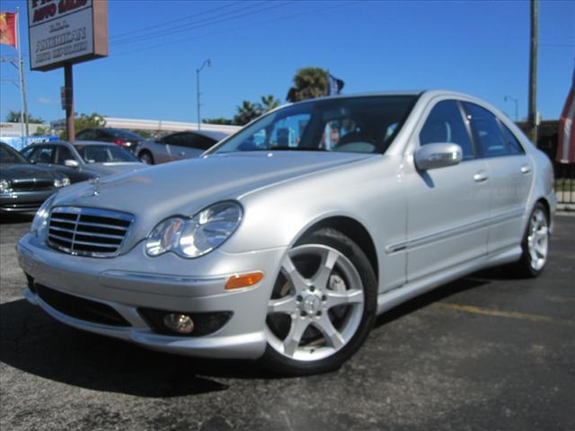 Mercedes-Benz C Class 2007 photo 1