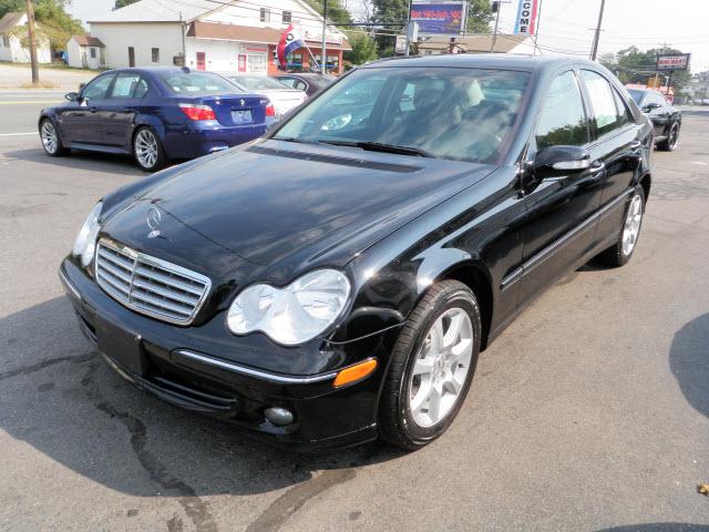 Mercedes-Benz C Class 2007 photo 4