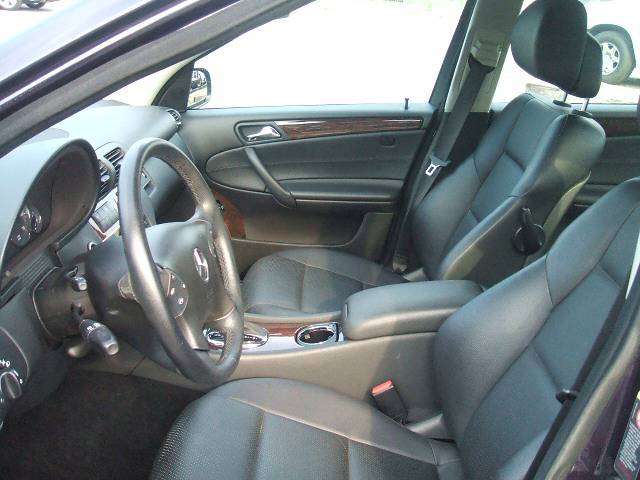 Mercedes-Benz C Class 2007 photo 4