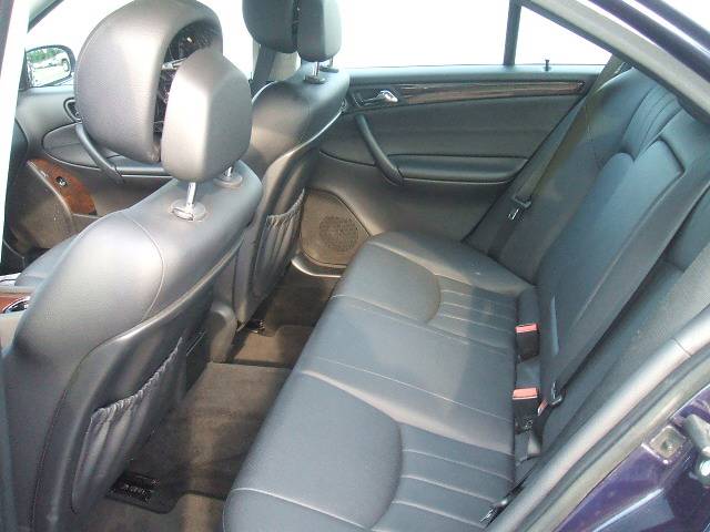 Mercedes-Benz C Class 2007 photo 5