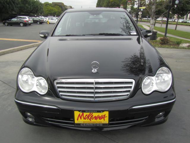 Mercedes-Benz C Class 2007 photo 1