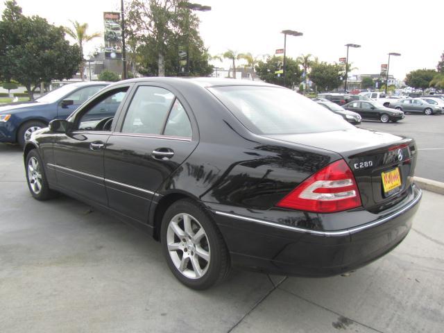 Mercedes-Benz C Class 2007 photo 3