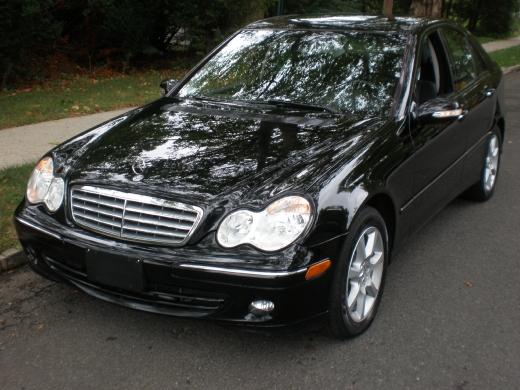 Mercedes-Benz C Class 2007 photo 2